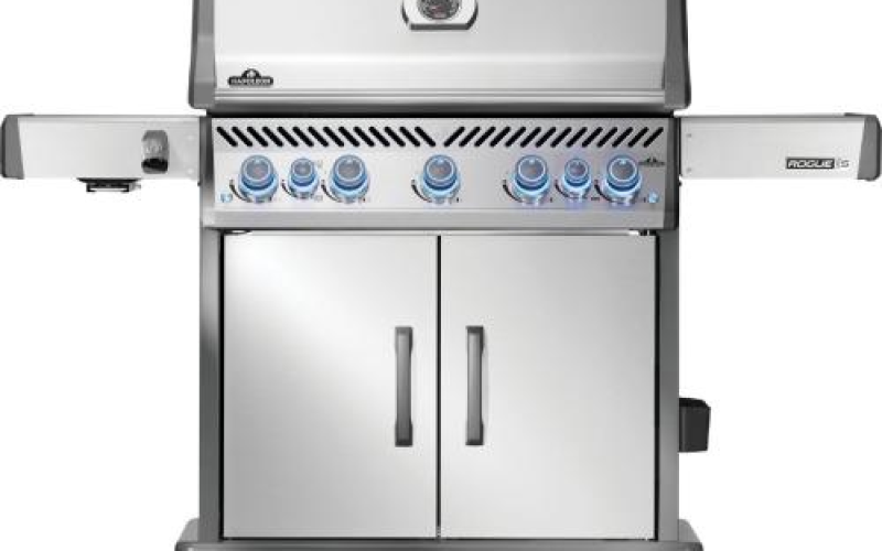 Napoleon Rogue Pro-S 625 Propane Gas Grill