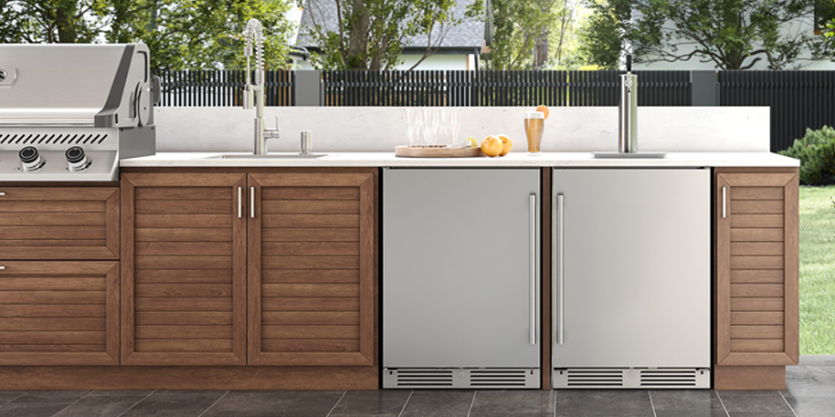 BBQGrills.com Update Your Backyard Patio Outdoor Kegerators